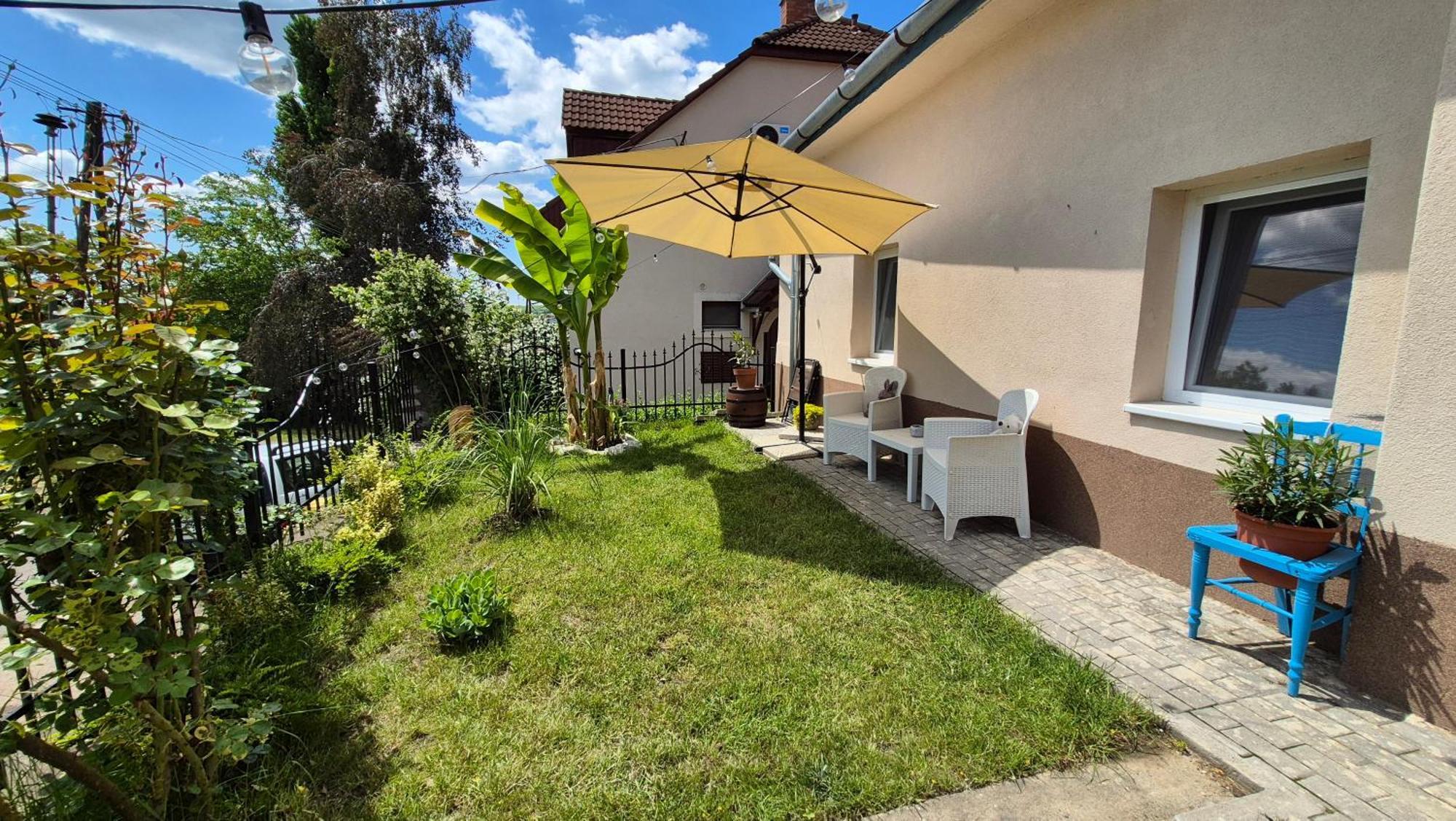 Mi Casa Vendeghaz - Apartments เอ็กเกอร์ ภายนอก รูปภาพ