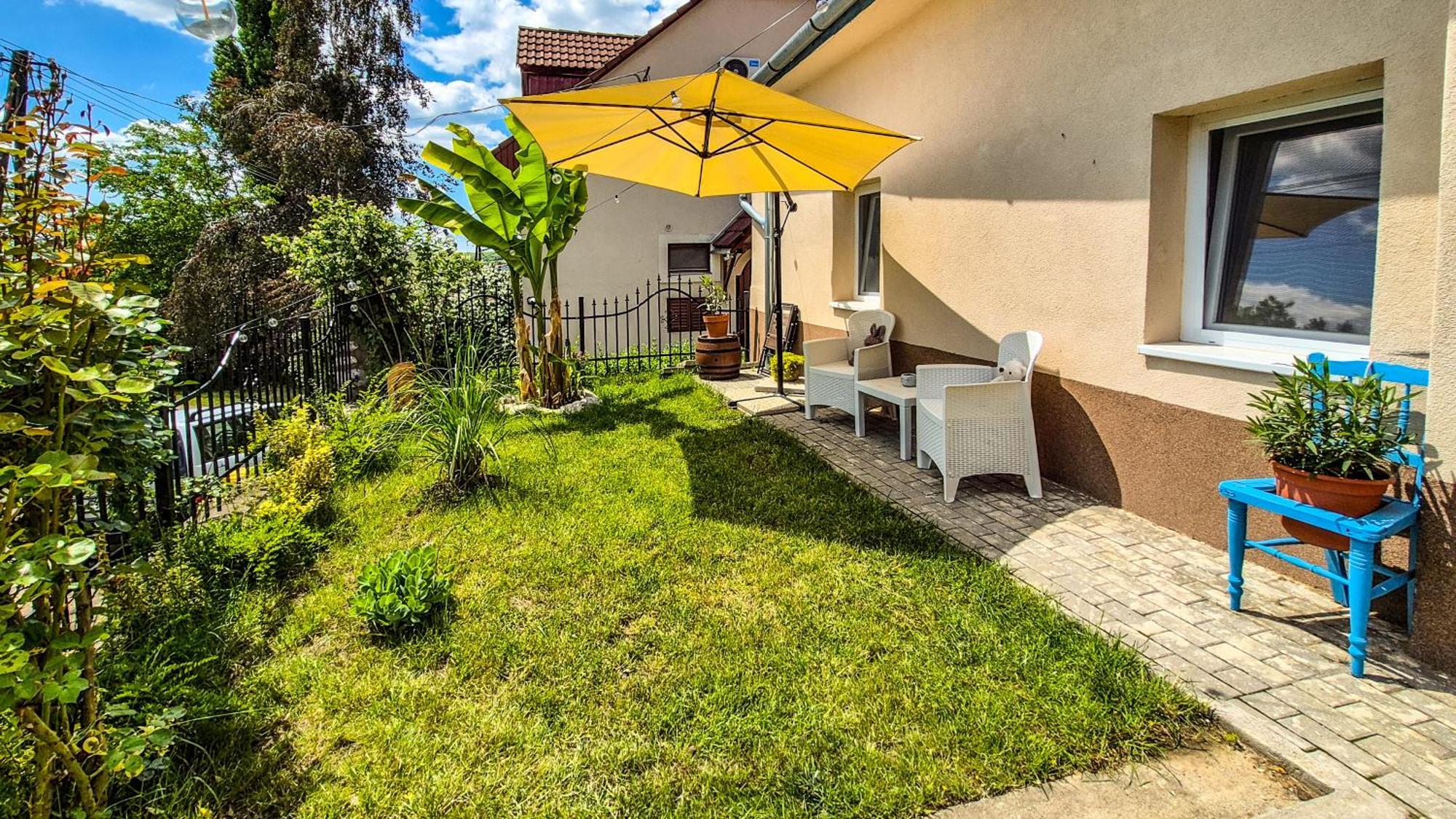 Mi Casa Vendeghaz - Apartments เอ็กเกอร์ ภายนอก รูปภาพ